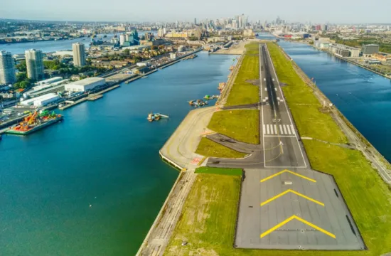 London City Airport Transfer-Photo 1