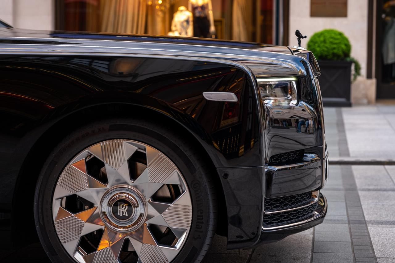 rolls royce hire with chauffeur london