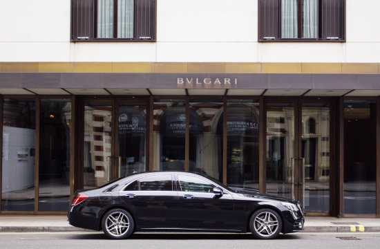 Luxury Awaits Hire Gatwick Chauffeur Gatwick's Premier Chauffeur Experience