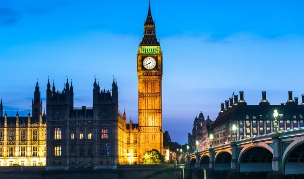 Heathrow Airport Chauffeur Service London-Photo 1